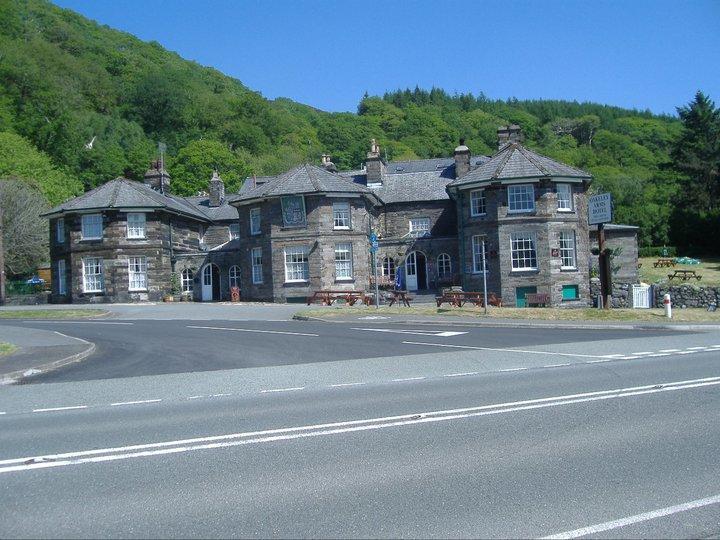 The Oakeley Arms Hotel Maentwrog Exterior photo